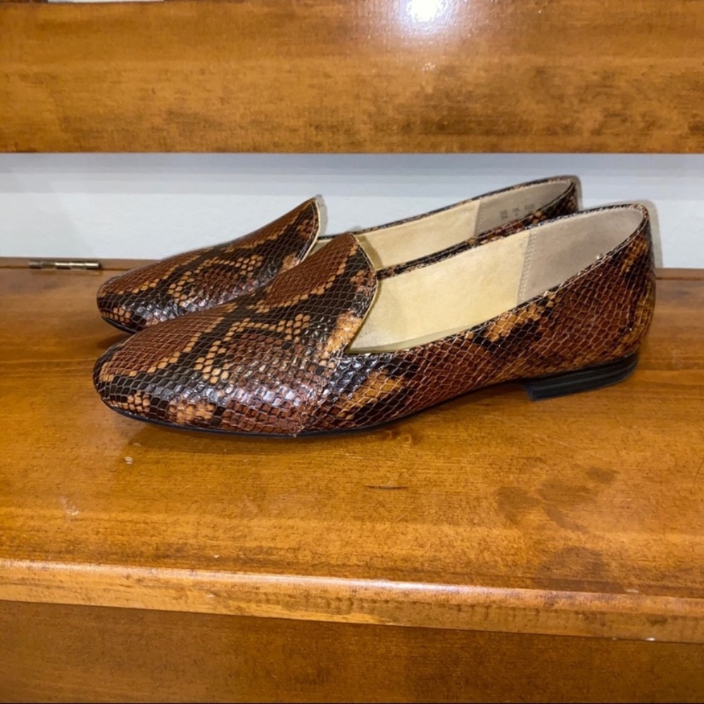 Naturalizer Emiline Leather Python Loafers Flats